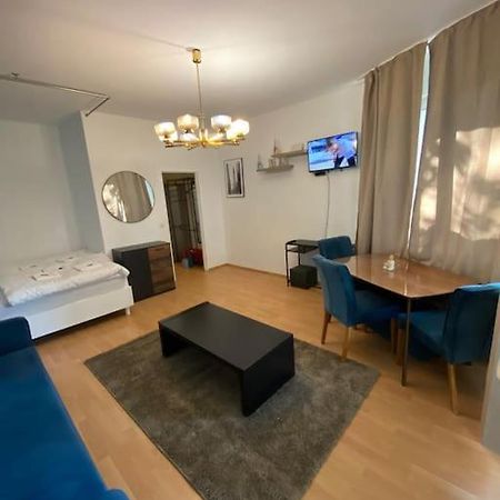 Apartment With Balcony Berlin Kültér fotó